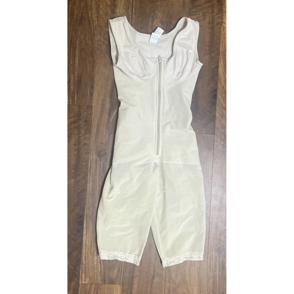 Ann Chery Faja Nue Built in Bra Zip Knee Length High Compression Size M